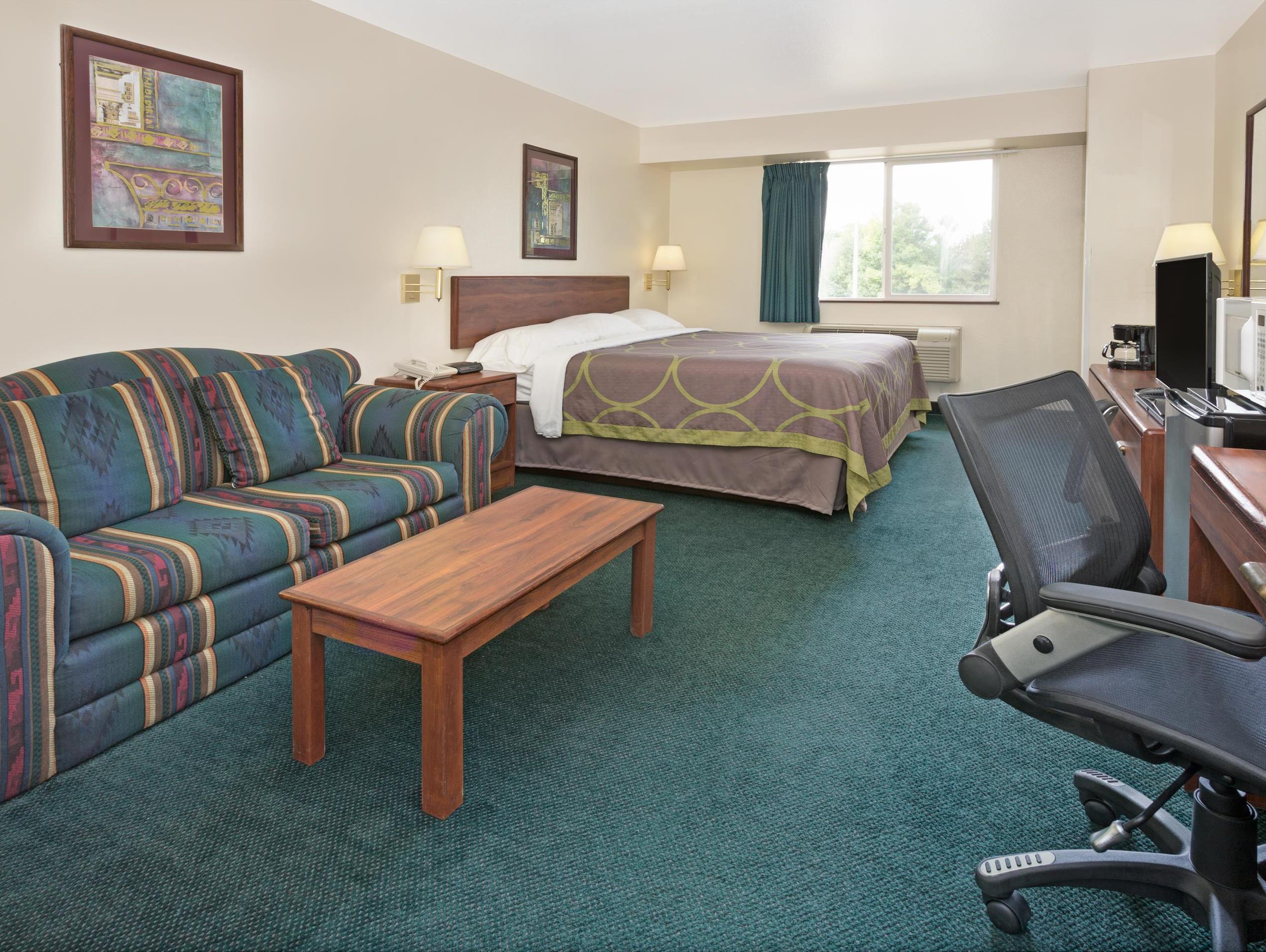 Super 8 By Wyndham Windsor Hotel Buitenkant foto
